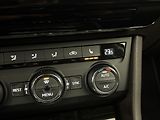 Škoda Superb 2,0 TDi 110kW L&K DPH ACC DCC - náhled 30