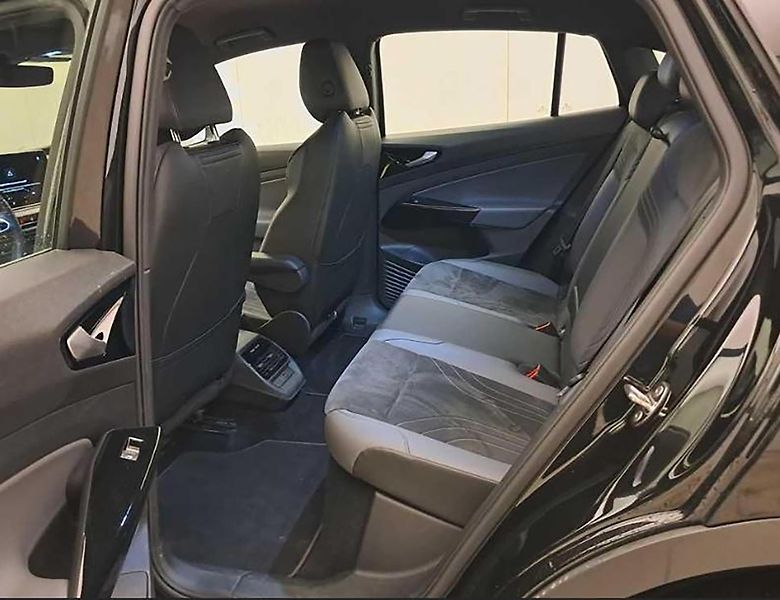 Volkswagen ID.5 (2023) Pro 128 kW, LED, Tažné - fotka 7 z 7