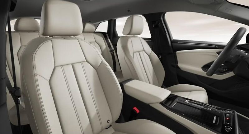 Audi A6 Avant e-tron Comfort 360k Matrix Taž - fotka 9 z 9