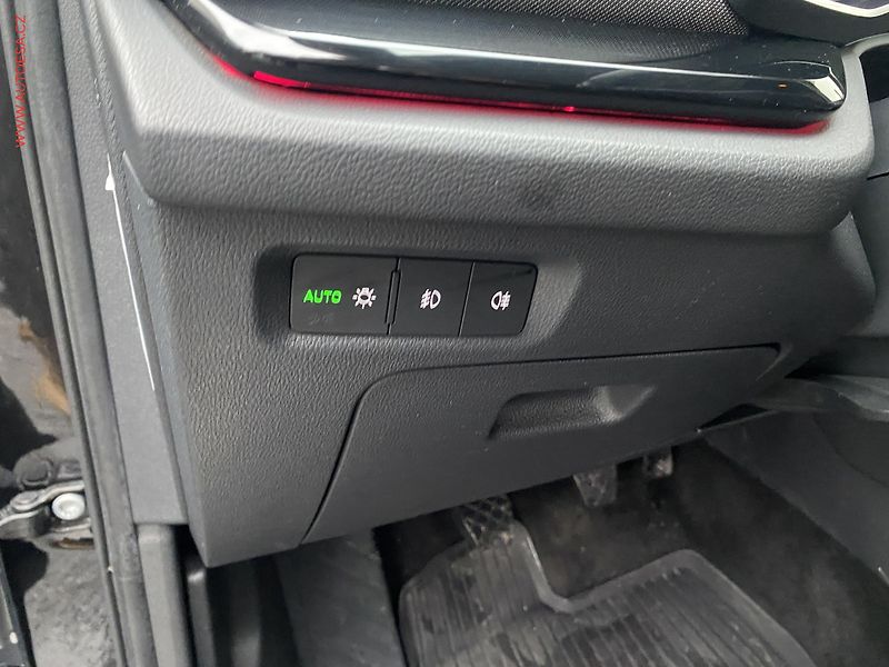 Škoda Octavia (2020) 2.0 TDi, 1.maj,ČR, Style - fotka 15 z 24