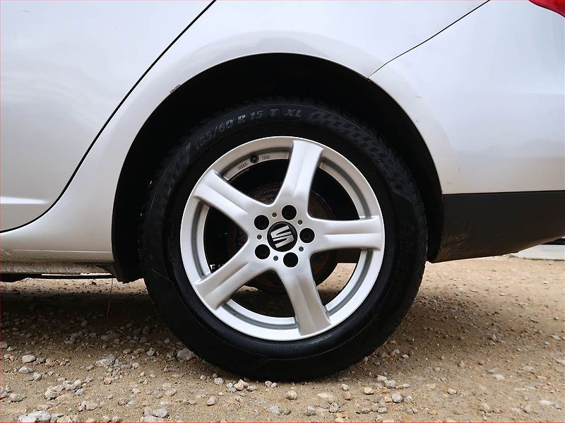 Seat Ibiza (2015) 1.0, Serv.kniha - fotka 14 z 14