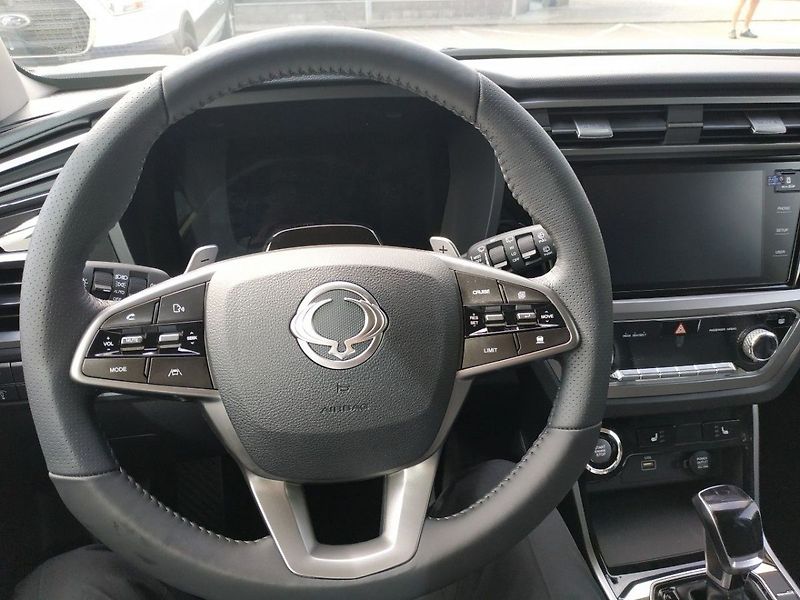 KGM Korando 1.5T, ELEG.,2WD, AT, SKLADEM - fotka 15 z 30