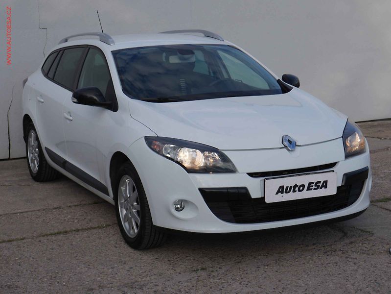 Renault Mégane (2012) 1.6i, ČR, autoAC, temp - fotka 1 z 15
