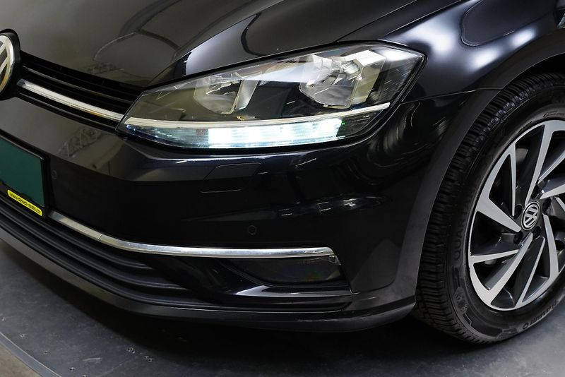 Volkswagen Golf - fotka 9 z 24