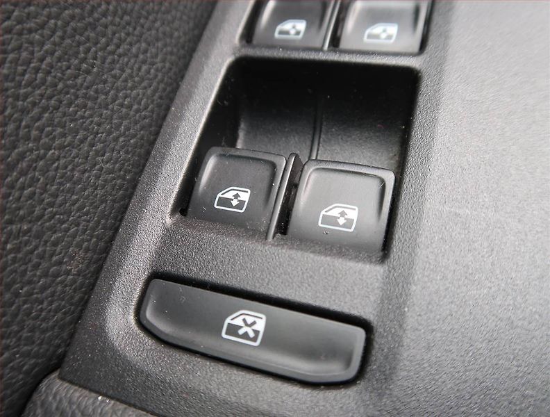 Seat Arona (2022) FR 1.0 TSI, Serv.kniha, Kůže - fotka 13 z 13
