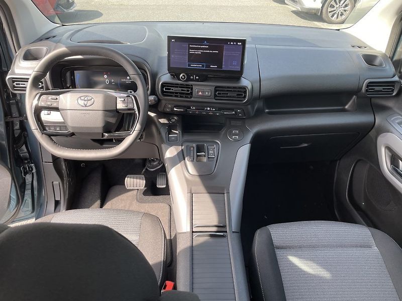 Toyota ProAce City Verso 1.5D 130k VIP 7S ODBĚR 10/2026 - fotka 14 z 33