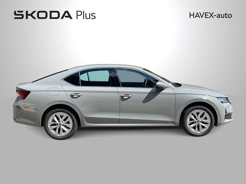 Škoda Octavia (2025) 2.0 TDI DSG Top Selection - fotka 35 z 37