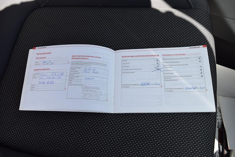 Seat Exeo (2010) 2.0TDI 88kw REFERENCE VÝHŘEVY - fotka 40 z 44