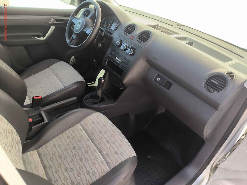 Volkswagen Caddy (2013) 1.6TDi MAXi, AC, +kola - fotka 11 z 19