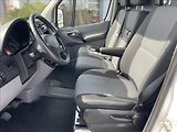 Volkswagen Crafter 2,0 TDi 120kw polointegrovaný - náhled 3