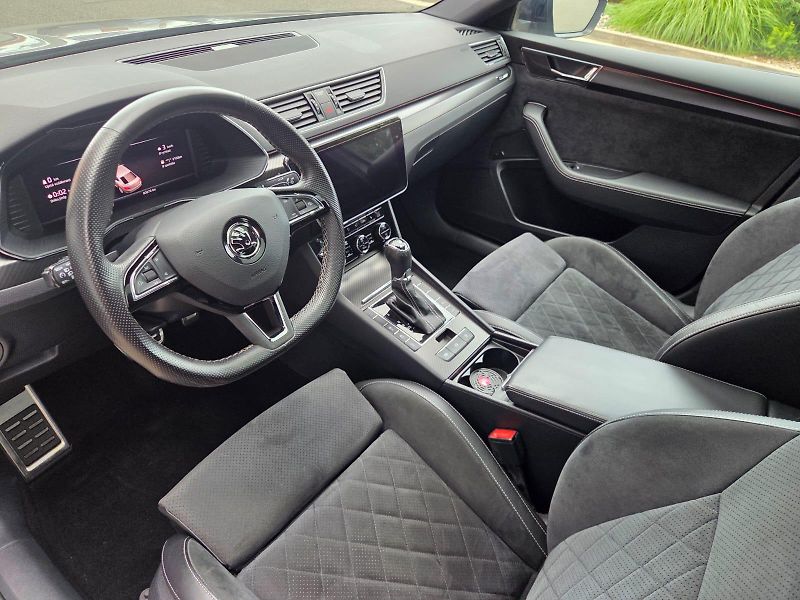 Škoda Superb (2020) 2.0 TSI 4x4 SPORTLINE ODPOČET  - fotka 8 z 11