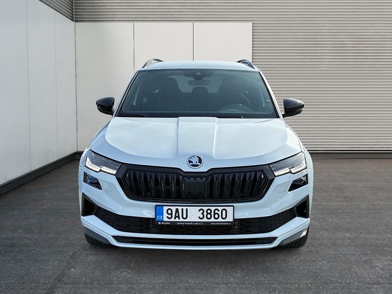 Škoda Karoq (2023) SPORTLINE 1.5TSI 110kW DSG TAŽ - fotka 2 z 11