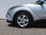 Toyota C-HR (2019) Style 1.8 Hybrid, Automat - náhled 15