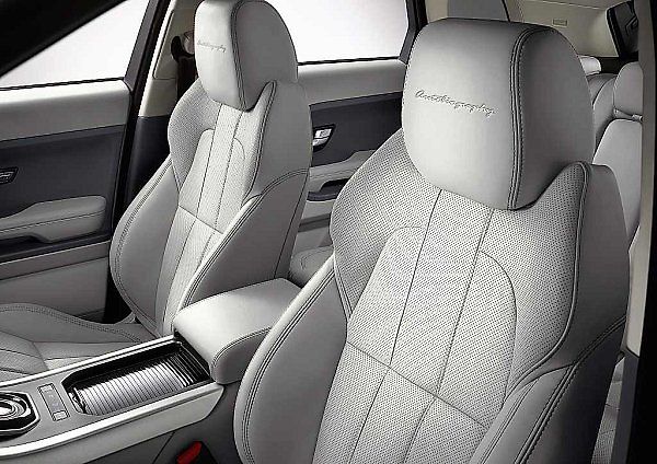 Range Rover Evoque ve verzi Autobiography.