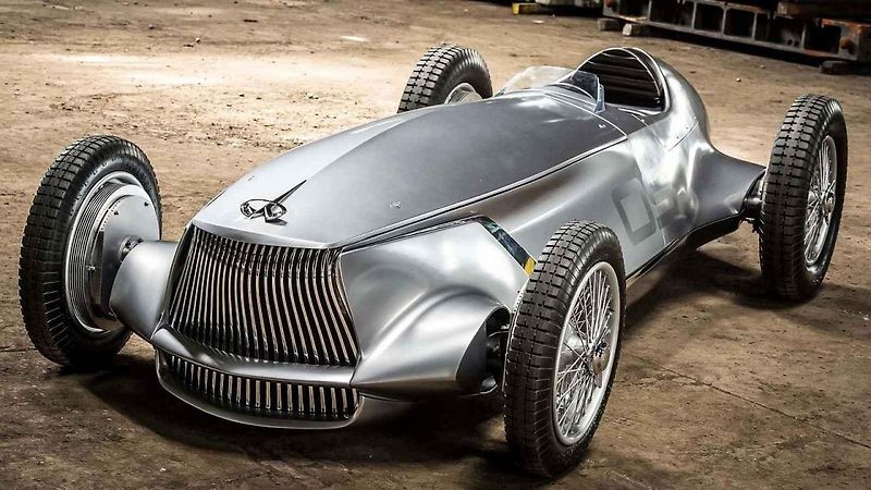 Infiniti Prototype 9.