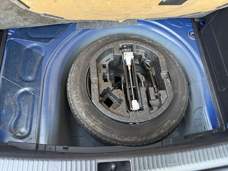 Škoda Fabia 1,0i 70kW  Klimatizace - fotka 8 z 19