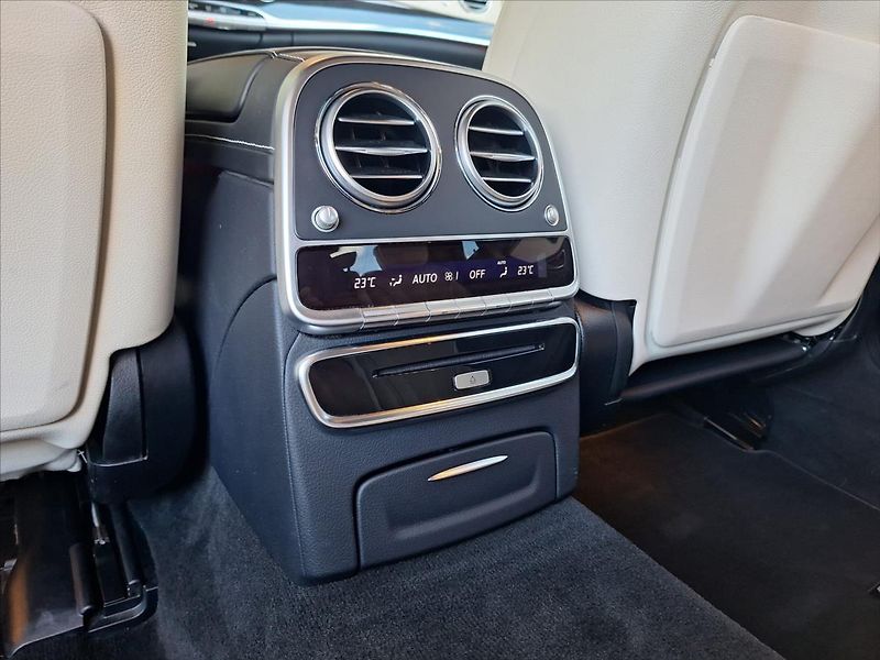 Mercedes-Benz Třídy S 2,9 d  400D L 4Matic AMG line - fotka 11 z 12