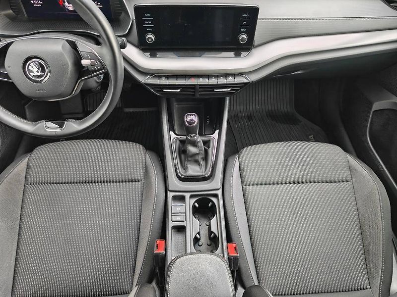 Škoda Octavia Ambition 1,5TSI - fotka 9 z 21