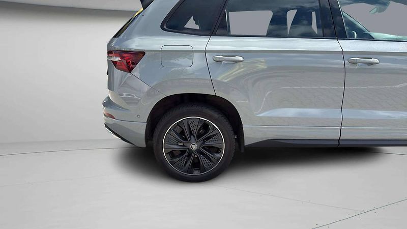 Škoda Karoq Sportline 1,5TSI 110kW DSG/P48 - fotka 23 z 24