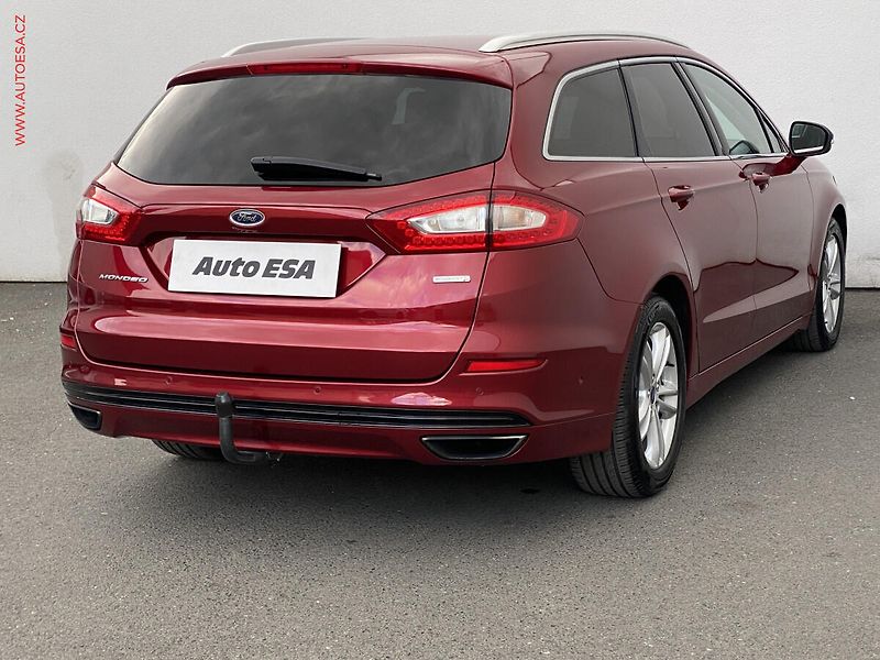 Ford Mondeo (2016) 2.0 EB, Titanium, AT, kůže - fotka 4 z 17