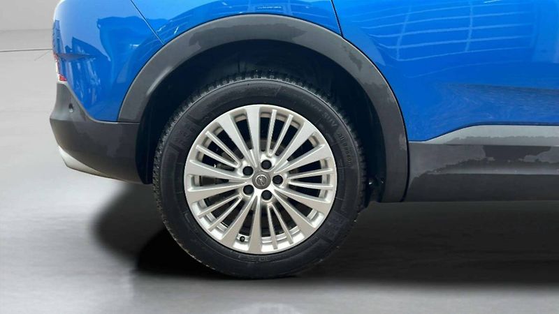 Opel Grandland X 1.2T (96kW) AT8/5857 - fotka 28 z 31