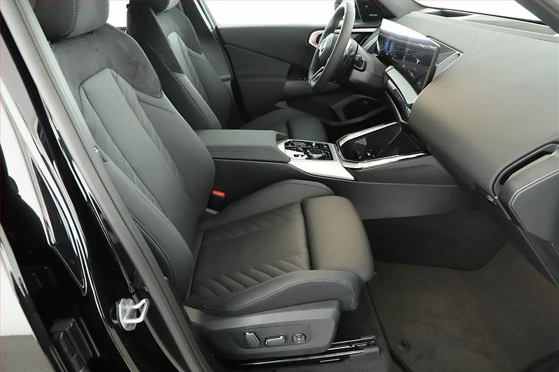 BMW X3 (2025) 20d xDrive - fotka 7 z 29