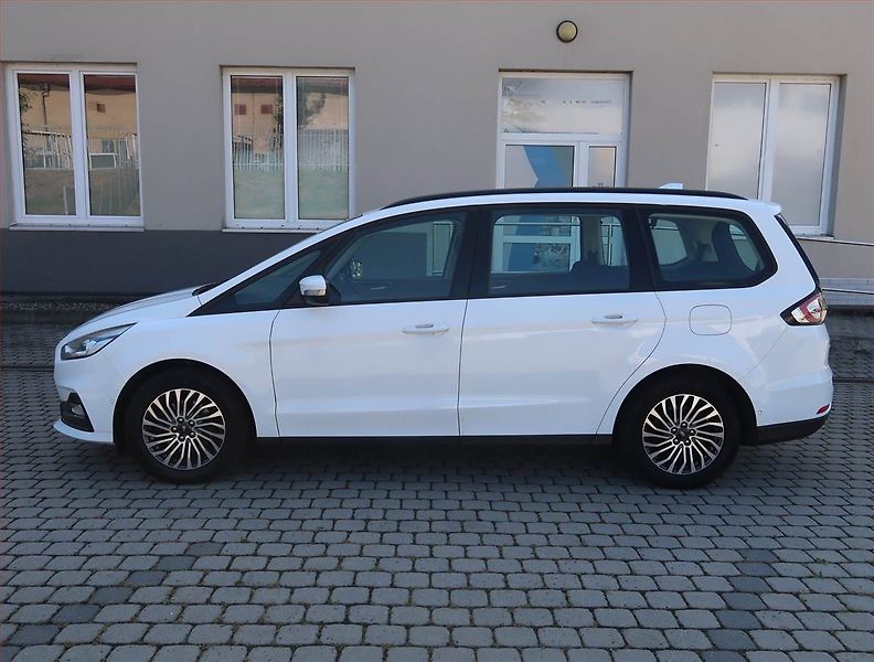 Ford Galaxy (2022) 2.0 EcoBlue - fotka 3 z 23