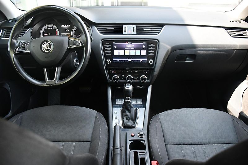 Škoda Octavia 1.5TSi 110kW DSG NAV KESSY - fotka 21 z 52