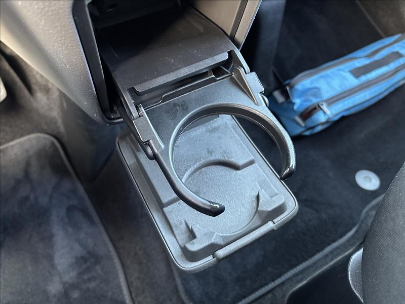 Ford Tourneo Custom 2,0 EcoBlue 136kW Titanium - fotka 36 z 36