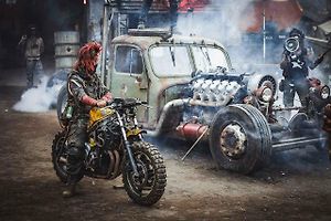 Svět Šíleného Maxe ožívá pod rukama umělce z východních Čech.