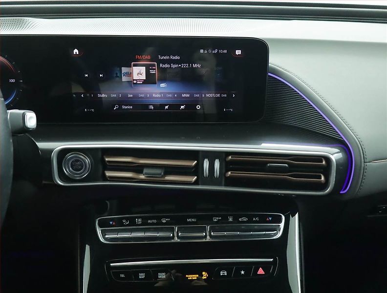 Mercedes-Benz EQC (2022) 400 4MATIC, SoH 95% - fotka 12 z 21