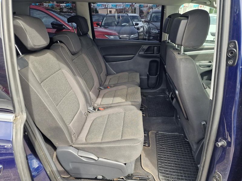 Volkswagen Sharan 2,0TDI 7MÍST KAMERA TAŽNÉ  - fotka 11 z 22