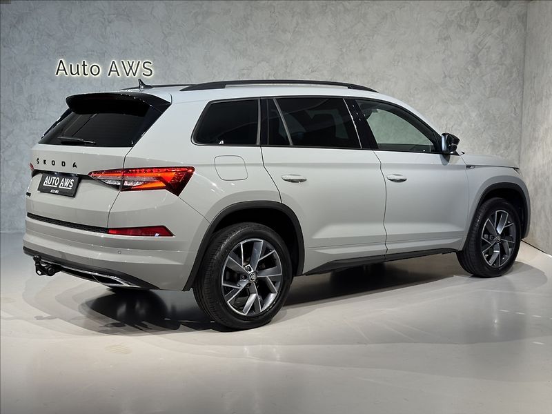 Škoda Kodiaq 2,0 TDi  DSG Sportline Virtual - fotka 8 z 47