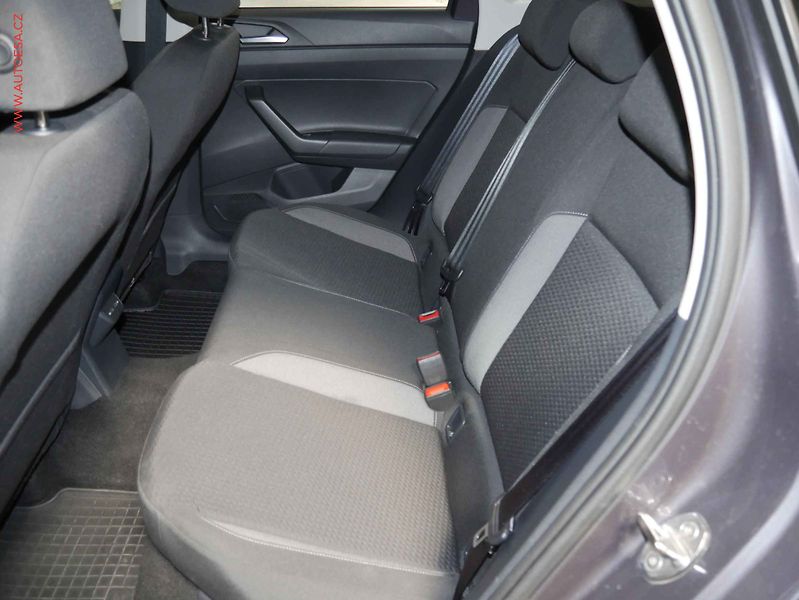 Volkswagen Taigo (2023) 1.0TSI, ČR, servis.kniha - fotka 10 z 19
