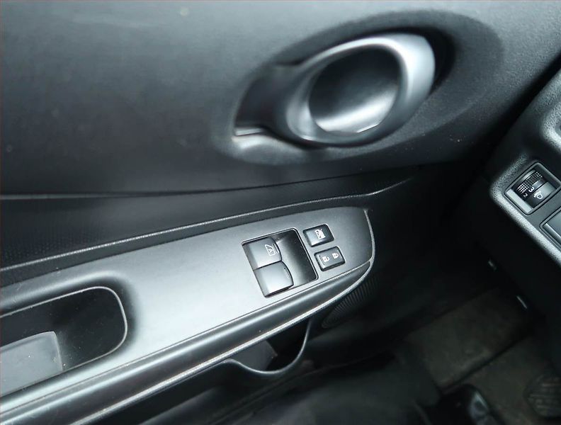 Nissan Note (2017) 1.5 dCi, Tempomat - fotka 15 z 17