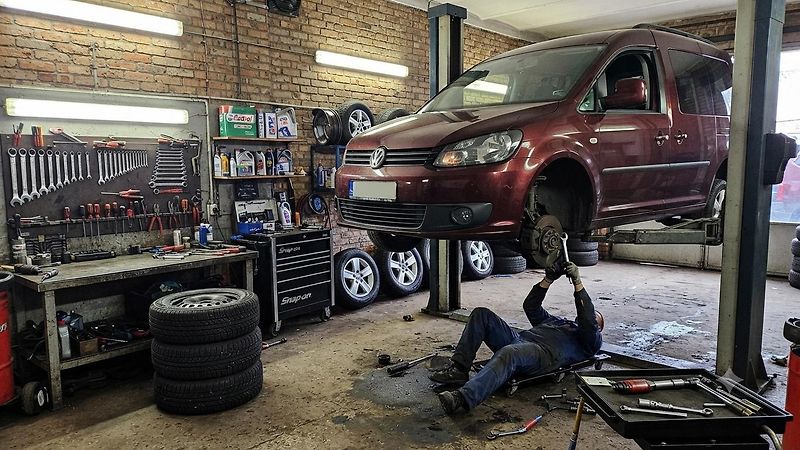 Volkswagen Caddy Maxi TDI 4x4 7 míst  - fotka 9 z 35