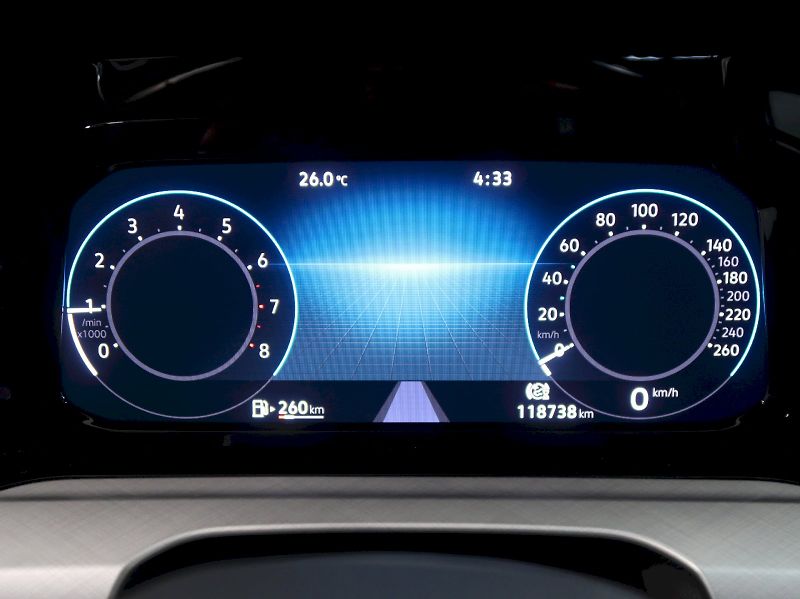 Volkswagen Golf (2022) LIFE VARIANT 1,5TSI 96KW LED A - fotka 17 z 37
