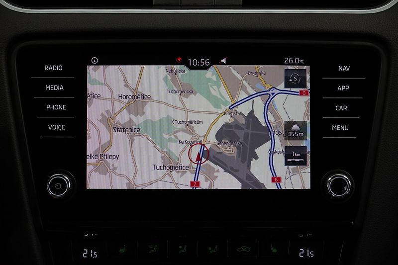 Škoda Octavia 1.6TDI,ČR,NAVI,Adaptivní temp. - fotka 23 z 32