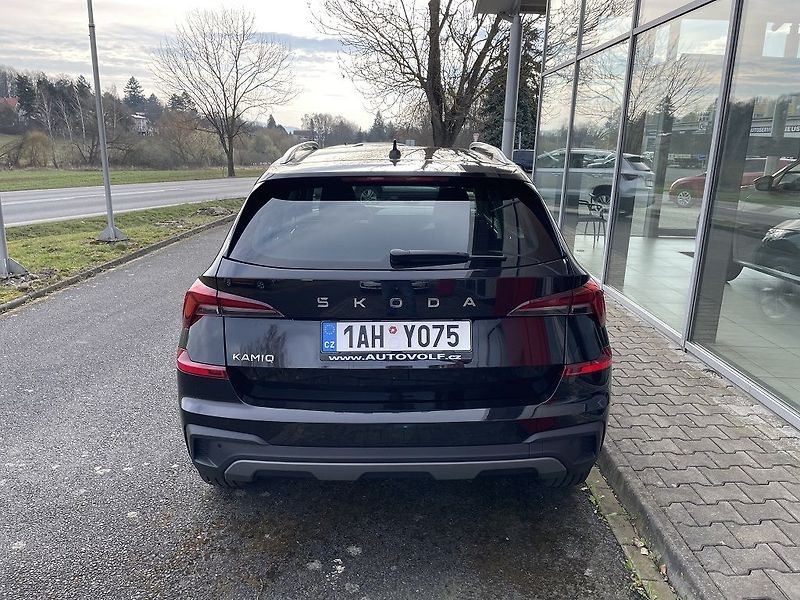 Škoda Kamiq Top Selection 1.0 TSI 85 kW - fotka 5 z 11