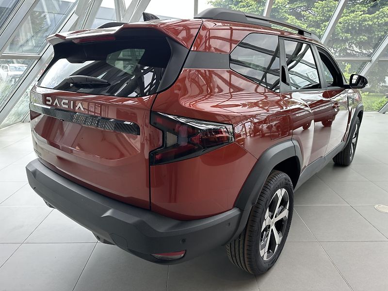 Dacia Bigster (2026) Journey HYBRID 155 - SKLADEM - fotka 4 z 15