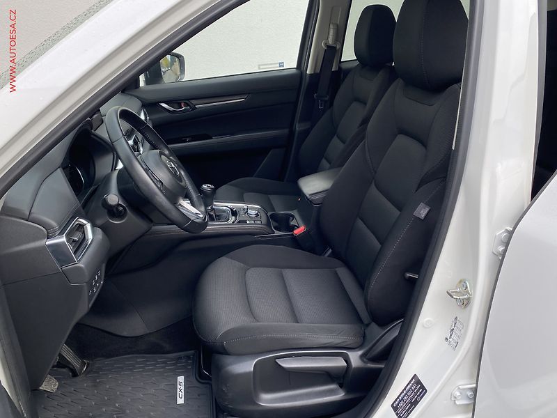 Mazda CX-5 (2019) 2.0 i 4x4, ČR, TZ, navi - fotka 9 z 20