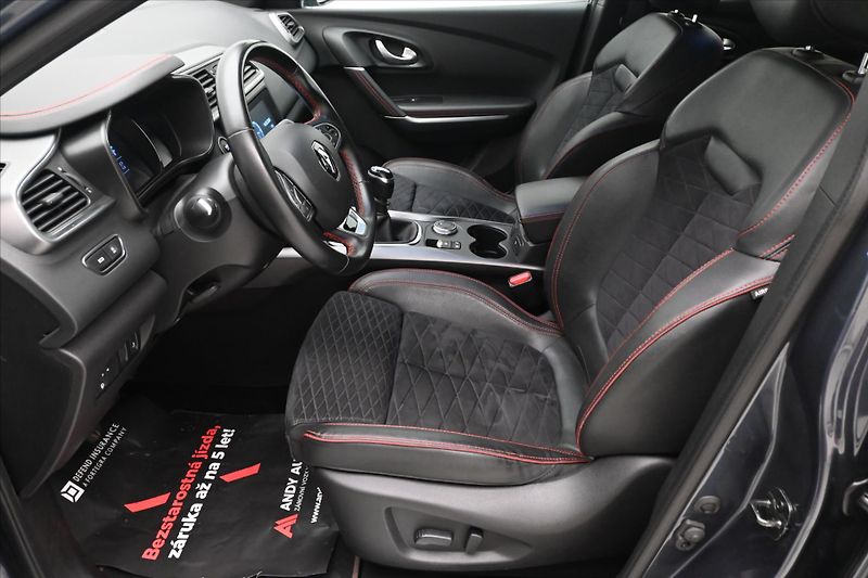 Renault Kadjar 1,7 Blue dCi 110 kW 4x4 Black - fotka 13 z 27