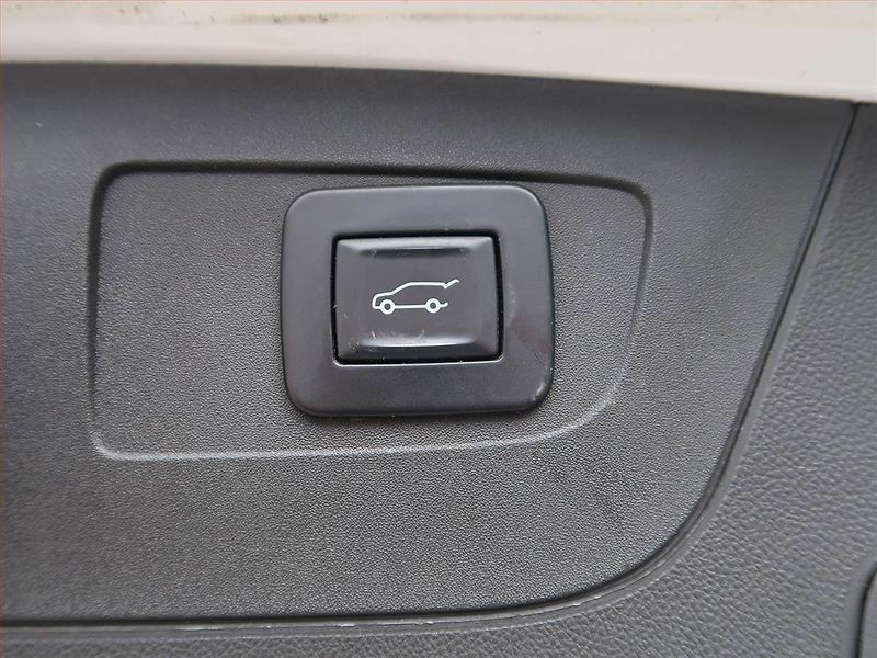Opel Insignia (2019) Navi, Tempomat, Park. senzory, - fotka 19 z 19