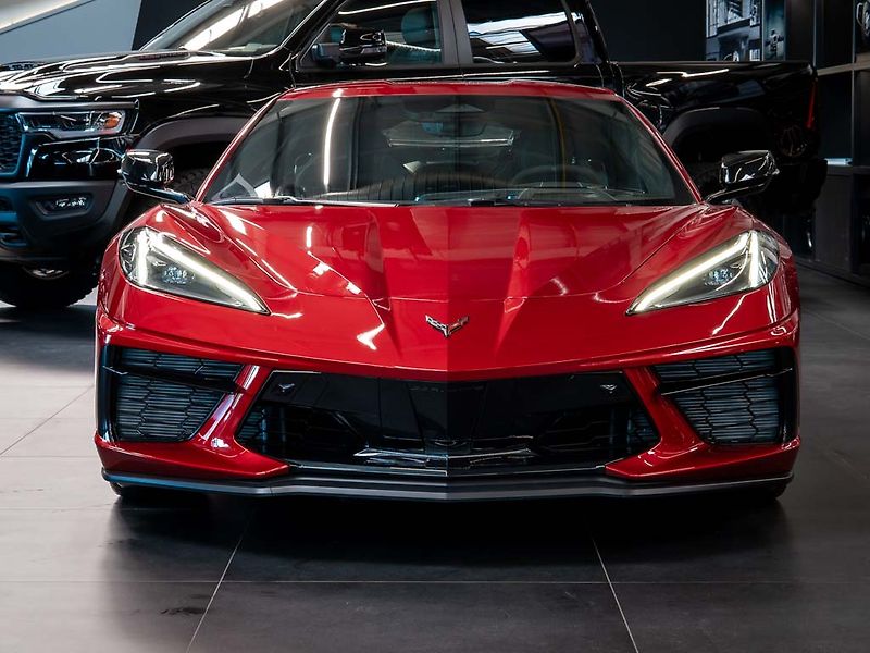 Chevrolet Corvette (2026) 6.2 Stingray 3LT Z51 Facelift - fotka 12 z 44