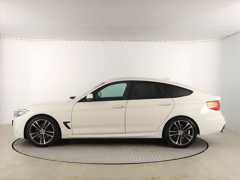 BMW Řada 3 (2015) M Sport 330d xDrive GT, 4X4 - fotka 3 z 19