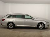 Škoda Superb (2017) 1.6 TDI, Kůže, Navi, Bi-Xenony - náhled 6