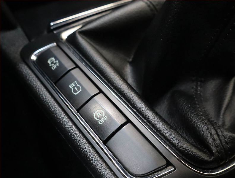 Škoda Superb (2015) Style 2.0 TDI, Navi, Xenony - fotka 18 z 22