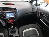 Kia Ceed (2016) 1.0 T-GDI, Navi, Tempomat - náhled 8