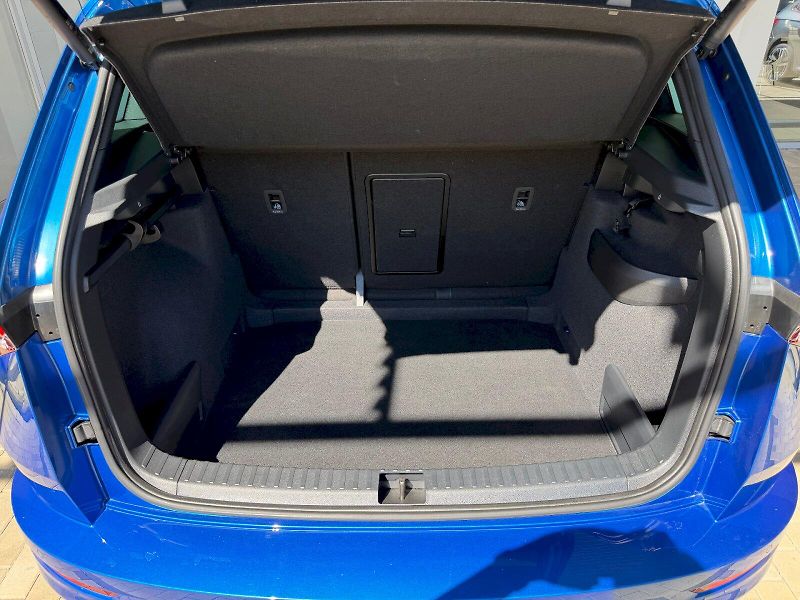 Škoda Karoq (2025) Sportline 1.5 TSI / 110 kW DSG - fotka 22 z 28