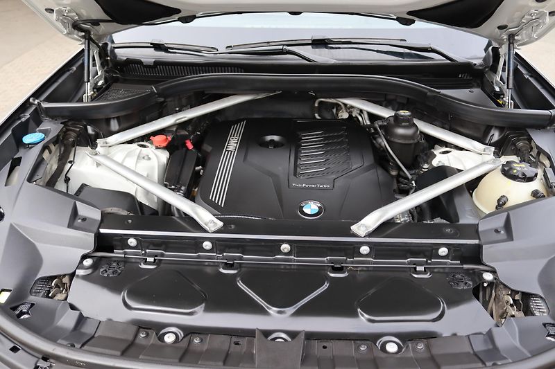 BMW X7 7místné SUV BMW X7 xDrive40i - fotka 64 z 67